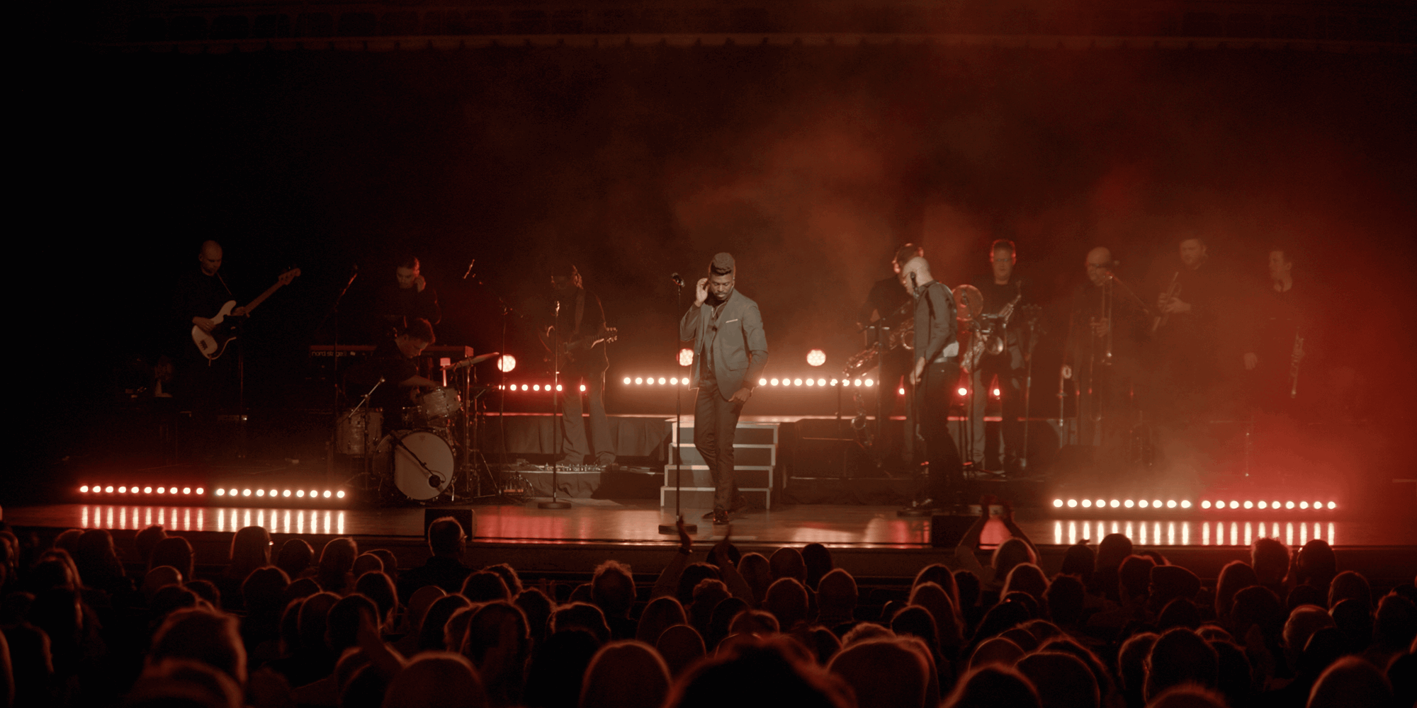 THE JAMES BROWN EXPERIENCE (UK)